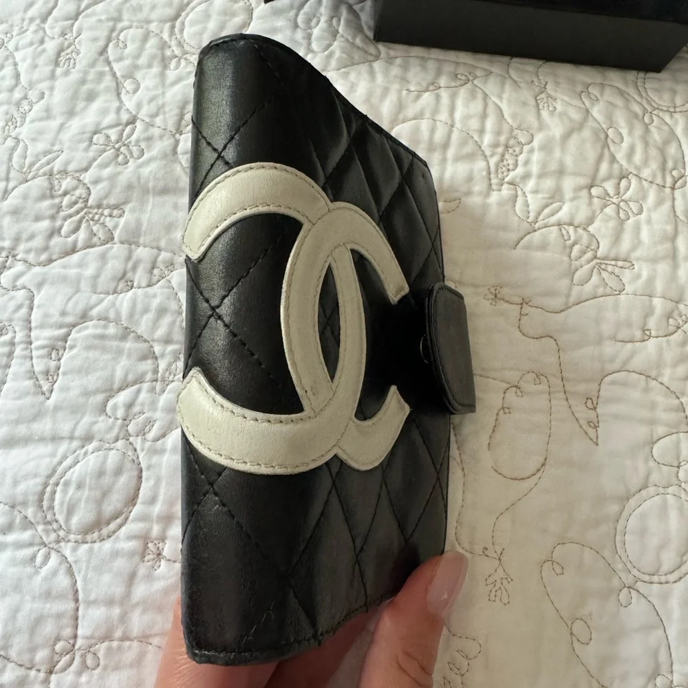 Chanel Cambon leather agenda Planner with dust cloth/box - Picture 9 of 9